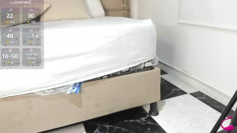 dreammy_kitty online show from April 5, 12:52 am