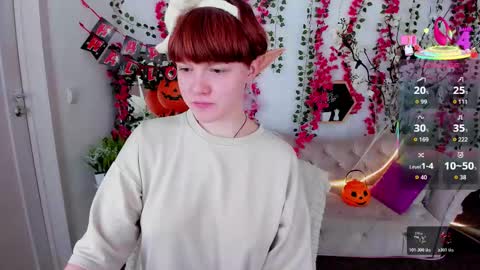 Snapshot of dreammyluna chatting on October 26, 8:26 pm Luna online show from October 26, 8:26 pm