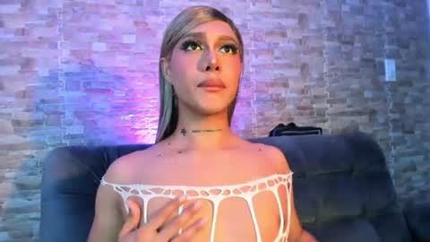 dreams_chloe online show from July 14, 10:21 am