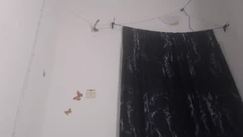 Snapshot of dreamy_wetpussy chatting on May 9, 9:31 pm BEAUTY online show from May 9, 9:31 pm