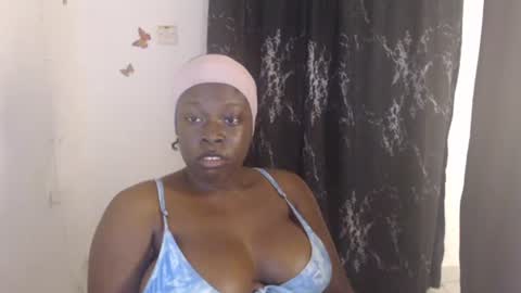 Snapshot of dreamy_wetpussy chatting on June 17, 7:37 pm BEAUTY online show from June 17, 7:37 pm