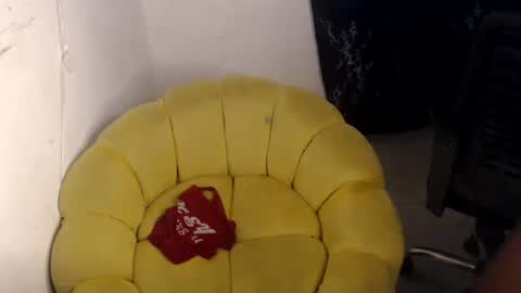 Snapshot of dreamy_wetpussy chatting on June 22, 6:43 am BEAUTY online show from June 22, 6:43 am