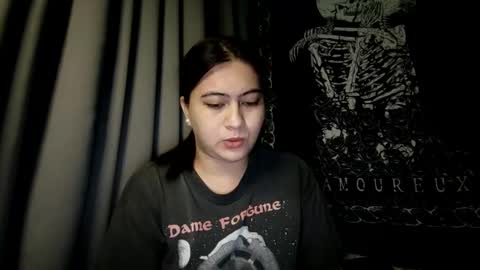 Snapshot of dreamycreamyst chatting on January 22, 8:49 pm dreamycreamyst online show from January 22, 8:49 pm