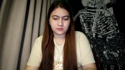 Snapshot of dreamycreamyst chatting on February 27, 2:32 pm dreamycreamyst online show from February 27, 2:32 pm