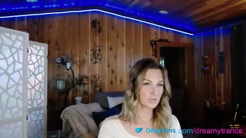 DreamyTrance online show from April 6, 6:53 pm