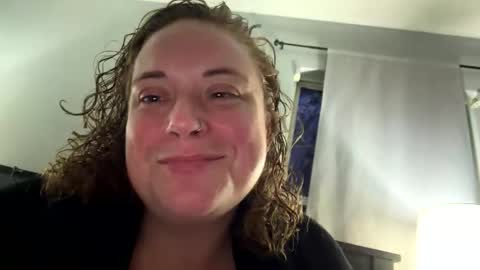 Snapshot of drew863901 chatting on May 13, 12:41 am drew863901 online show from May 13, 12:41 am
