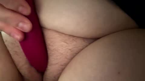 Snapshot of drew863901 chatting on May 24, 2:27 am drew863901 online show from May 24, 2:27 am
