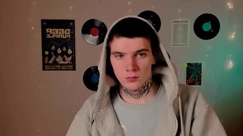 drew_soft_ online show from January 15, 7:28 pm