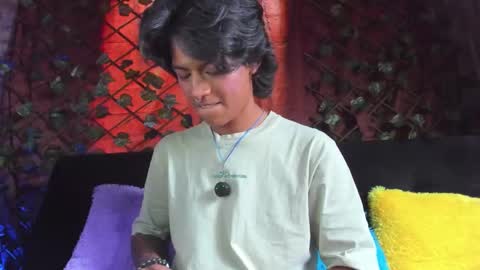 Snapshot of dreyk20 chatting on February 25, 5:33 pm Dreyk online show from February 25, 5:33 pm