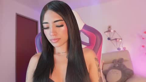 DRIANA online show from November 25, 1:55 pm