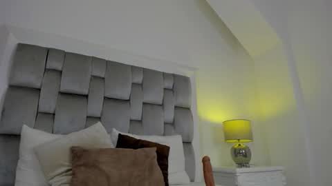 drinklau18 online show from November 26, 7:37 pm