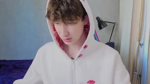 Mark online show from April 21, 1:50 pm