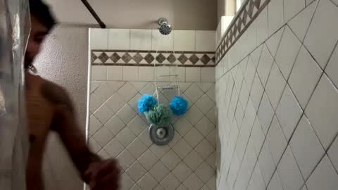 Snapshot of drip7 chatting on September 20, 8:43 pm drip7 online show from September 20, 8:43 pm