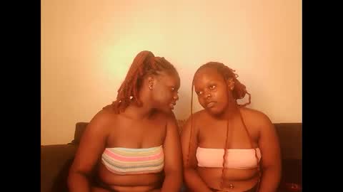 Snapshot of drip_doll_ chatting on May 2, 3:33 am Kimberly online show from May 2, 3:33 am