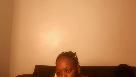 Snapshot of drip_doll_ chatting on May 11, 12:49 am Kimberly online show from May 11, 12:49 am