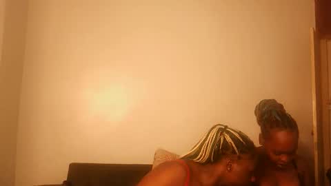 Snapshot of drip_doll_ chatting on May 24, 4:45 pm Kimberly online show from May 24, 4:45 pm