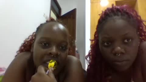 Snapshot of drip_doll_ chatting on June 10, 2:01 am Kimberly online show from June 10, 2:01 am
