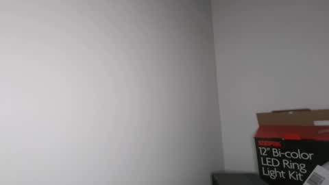 Snapshot of dripbliss chatting on December 5, 2:55 pm Dripbliss online show from December 5, 2:55 pm