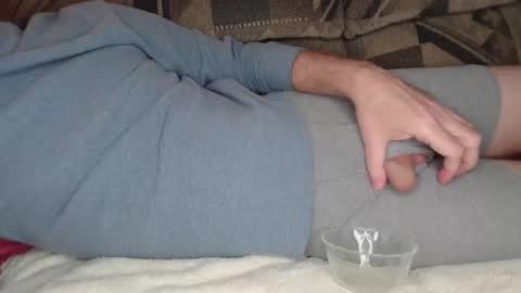 drippyjt online show from March 28, 4:01 am