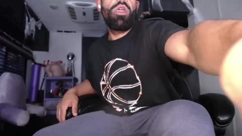 Snapshot of drizzys_room chatting on October 18, 12:17 pm DirtyDrizzy online show from October 18, 12:17 pm