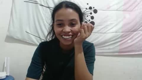 Snapshot of drk_rose chatting on February 9, 4:05 am Angel online show from February 9, 4:05 am