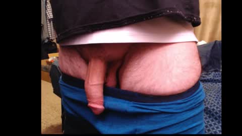 Snapshot of drmbigg chatting on November 25, 12:43 am Hello Hope you enjoy what you see. I love attention in dirty talk and tips thickcock edging precum dirtyTalk C2C online show from November 25, 12:43 am