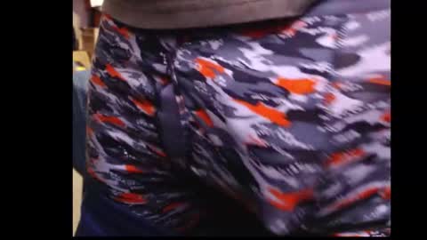 Snapshot of drmbigg chatting on November 29, 9:07 pm Hello Hope you enjoy what you see. I love attention in dirty talk and tips thickcock edging precum dirtyTalk C2C online show from November 29, 9:07 pm