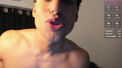 Snapshot of drmozo chatting on February 12, 8:27 am Alexander online show from February 12, 8:27 am