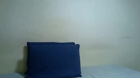 Snapshot of dronae chatting on February 2, 12:09 am dronae online show from February 2, 12:09 am