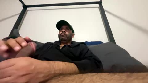 Snapshot of drspunkalott chatting on December 26, 12:14 am drspunkalott online show from December 26, 12:14 am