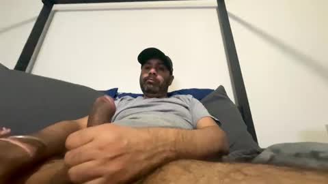 Snapshot of drspunkalott chatting on January 6, 2:48 am drspunkalott online show from January 6, 2:48 am