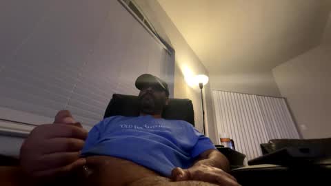 Snapshot of drspunkalott chatting on February 6, 7:24 am drspunkalott online show from February 6, 7:24 am