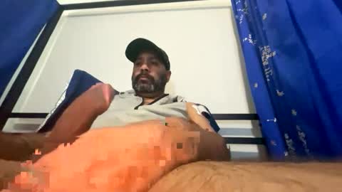 Snapshot of drspunkalott chatting on October 29, 11:17 pm drspunkalott online show from October 29, 11:17 pm