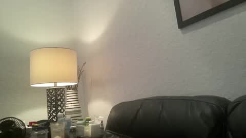 Snapshot of drtony4u222 chatting on October 26, 5:46 am DrTony4u222100 online show from October 26, 5:46 am