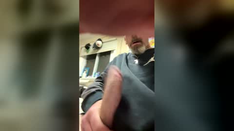 dryjerkoff online show from May 23, 8:07 am