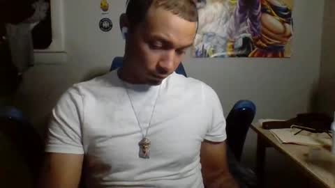 Snapshot of dubz07 chatting on October 28, 1:58 pm dubz07 online show from October 28, 1:58 pm