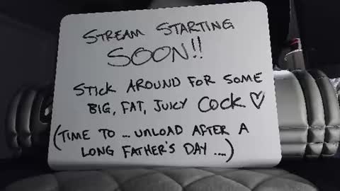 Snapshot of dude_b_horny chatting on June 22, 4:09 am Oliver online show from June 22, 4:09 am