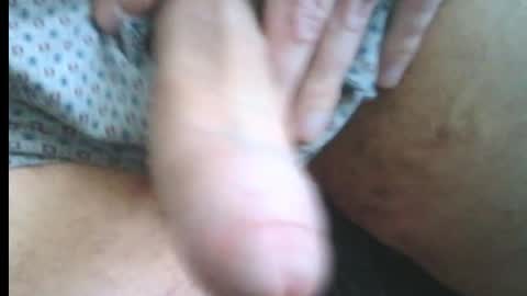 Snapshot of dudeusz777 chatting on October 10, 1:32 pm dudeusz777 online show from October 10, 1:32 pm