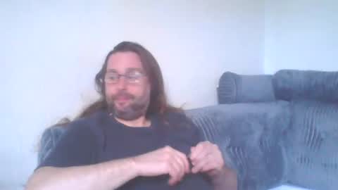 Snapshot of dukenucum73 chatting on April 18, 4:44 pm chris online show from April 18, 4:44 pm