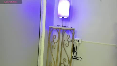 Snapshot of dulce__fiore07 chatting on April 28, 12:10 pm dulce__fiore07 online show from April 28, 12:10 pm