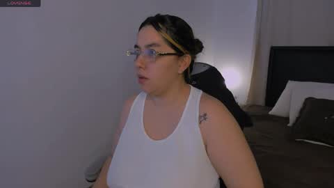 Snapshot of dulce_brithany chatting on June 8, 8:09 pm dulce brithany online show from June 8, 8:09 pm