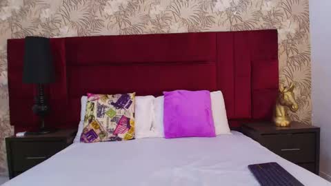 Snapshot of dulce_devil_ chatting on April 20, 11:35 am Dulce online show from April 20, 11:35 am