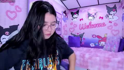 Dulce  online show from December 16, 11:48 am