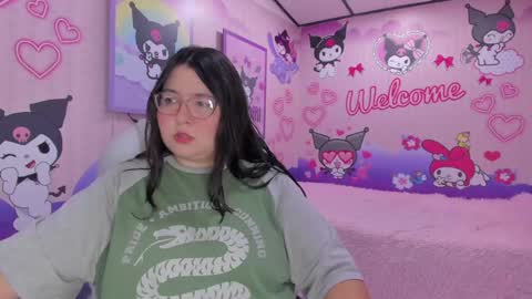 Snapshot of dulce_meow chatting on April 29, 3:21 am Dulce online show from April 29, 3:21 am