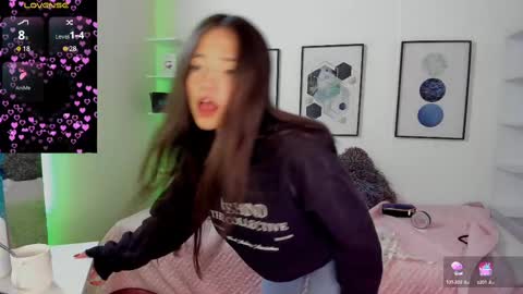 Snapshot of dulce_powl chatting on February 24, 4:15 pm Dulce  online show from February 24, 4:15 pm