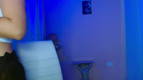 dulcepicante_1 online show from April 28, 12:31 am