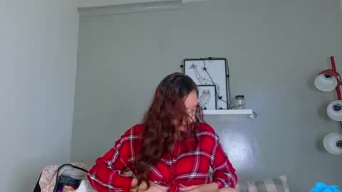 Snapshot of dulcesexy__ chatting on July 20, 6:10 pm Dulce Sexy online show from July 20, 6:10 pm