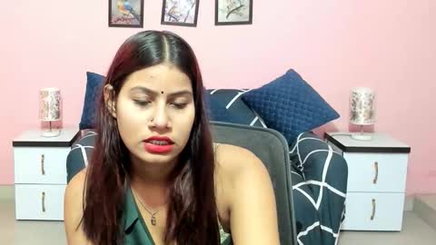 Snapshot of dumble_doree chatting on May 3, 2:39 am dumble_doree online show from May 3, 2:39 am