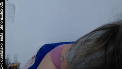 Snapshot of dumlala chatting on February 28, 7:31 am the only advantage you have over me is that u can kiss my ass and i cant online show from February 28, 7:31 am