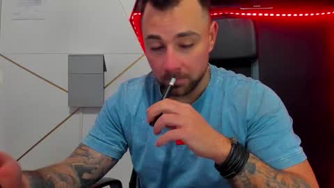 DuncanStone online show from February 1, 7:40 am